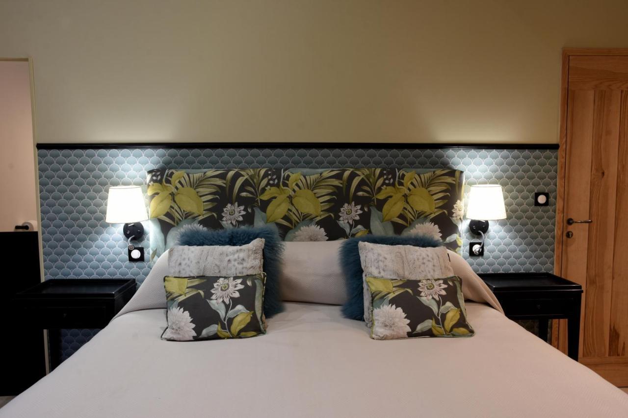 Girauderies Chambres D'Hotes/B+B Floirac  Экстерьер фото