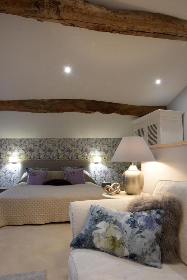 Girauderies Chambres D'Hotes/B+B Floirac  Экстерьер фото